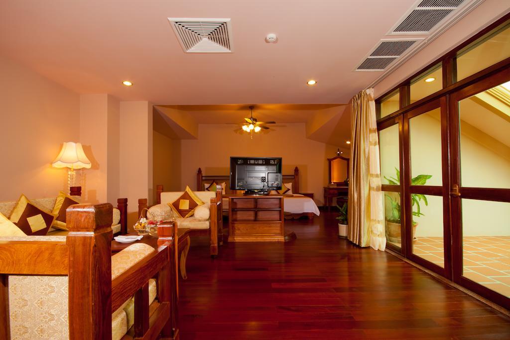Angkor Era Hotel Siem Reap Exterior foto